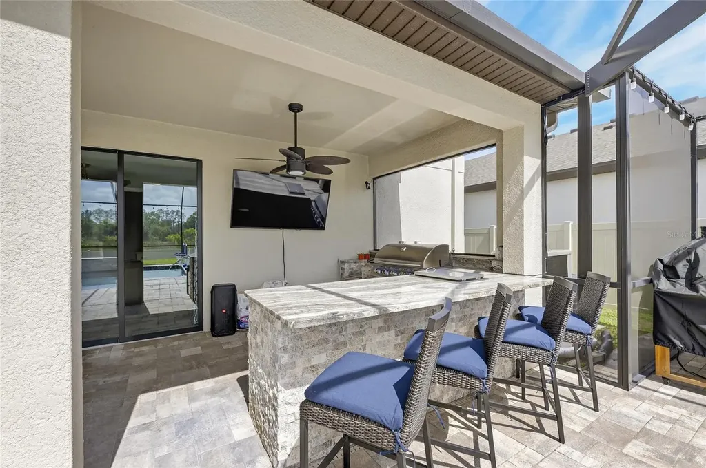 12444 Horseshoe Bend Drive Lithia FL 33547