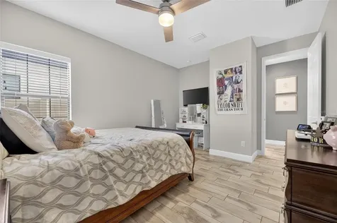 12444 Horseshoe Bend Drive Lithia FL 33547