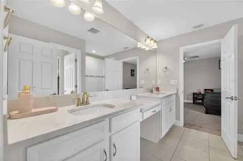 12444 Horseshoe Bend Drive Lithia FL 33547