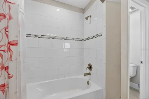 12444 Horseshoe Bend Drive Lithia FL 33547
