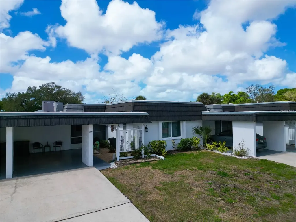 3924 Ashwood Lane Sarasota FL 34232