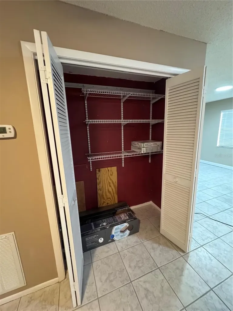 511 Longfellow Court Safety Harbor FL 34695