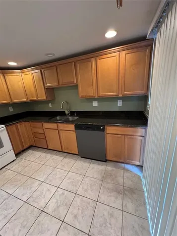 511 Longfellow Court Safety Harbor FL 34695