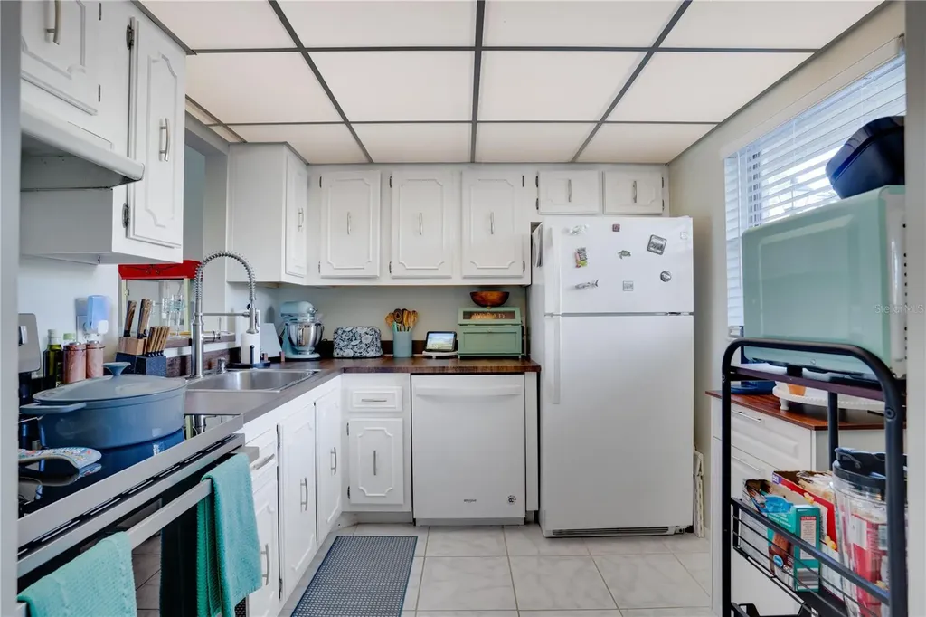 11485 Oakhurst Road Largo FL 33774