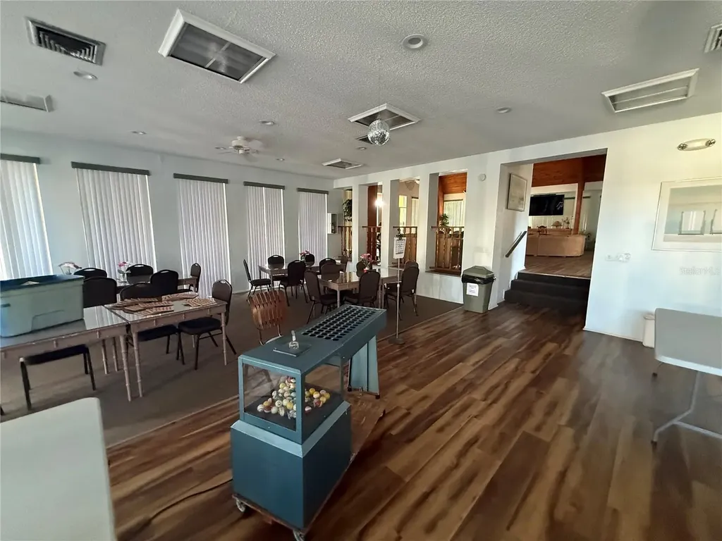 11485 Oakhurst Road Largo FL 33774