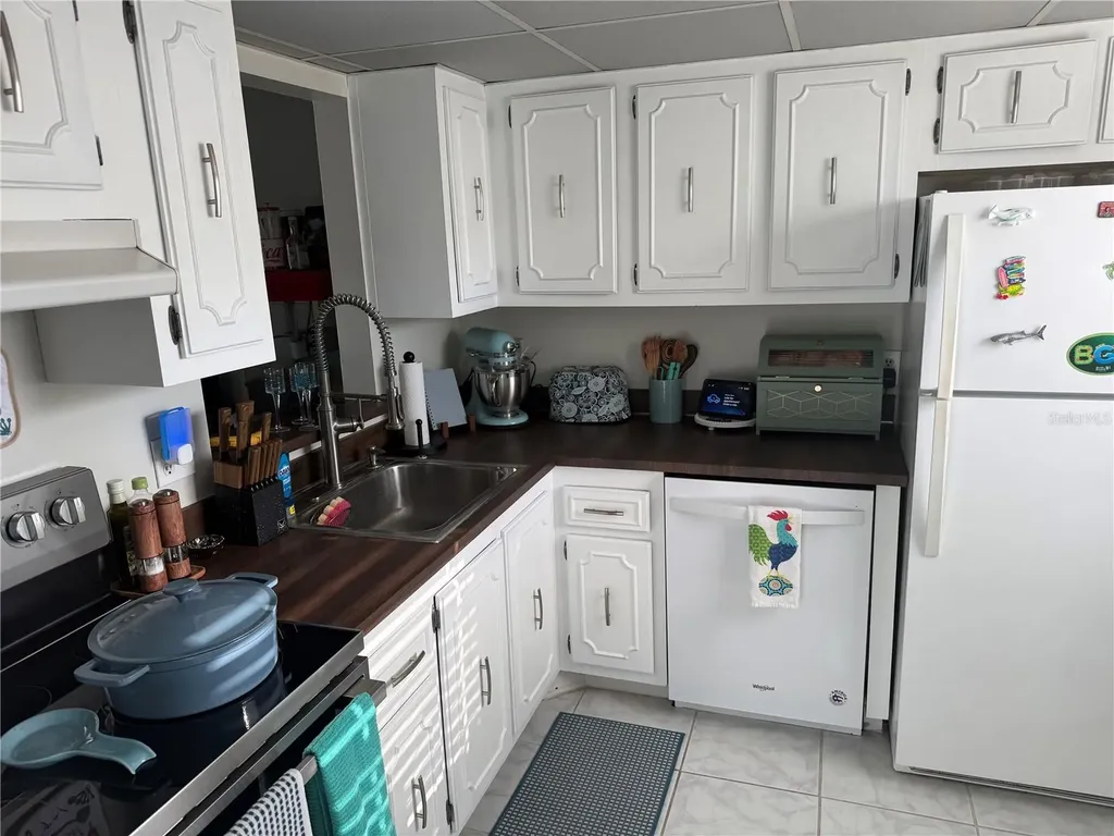 11485 Oakhurst Road Largo FL 33774