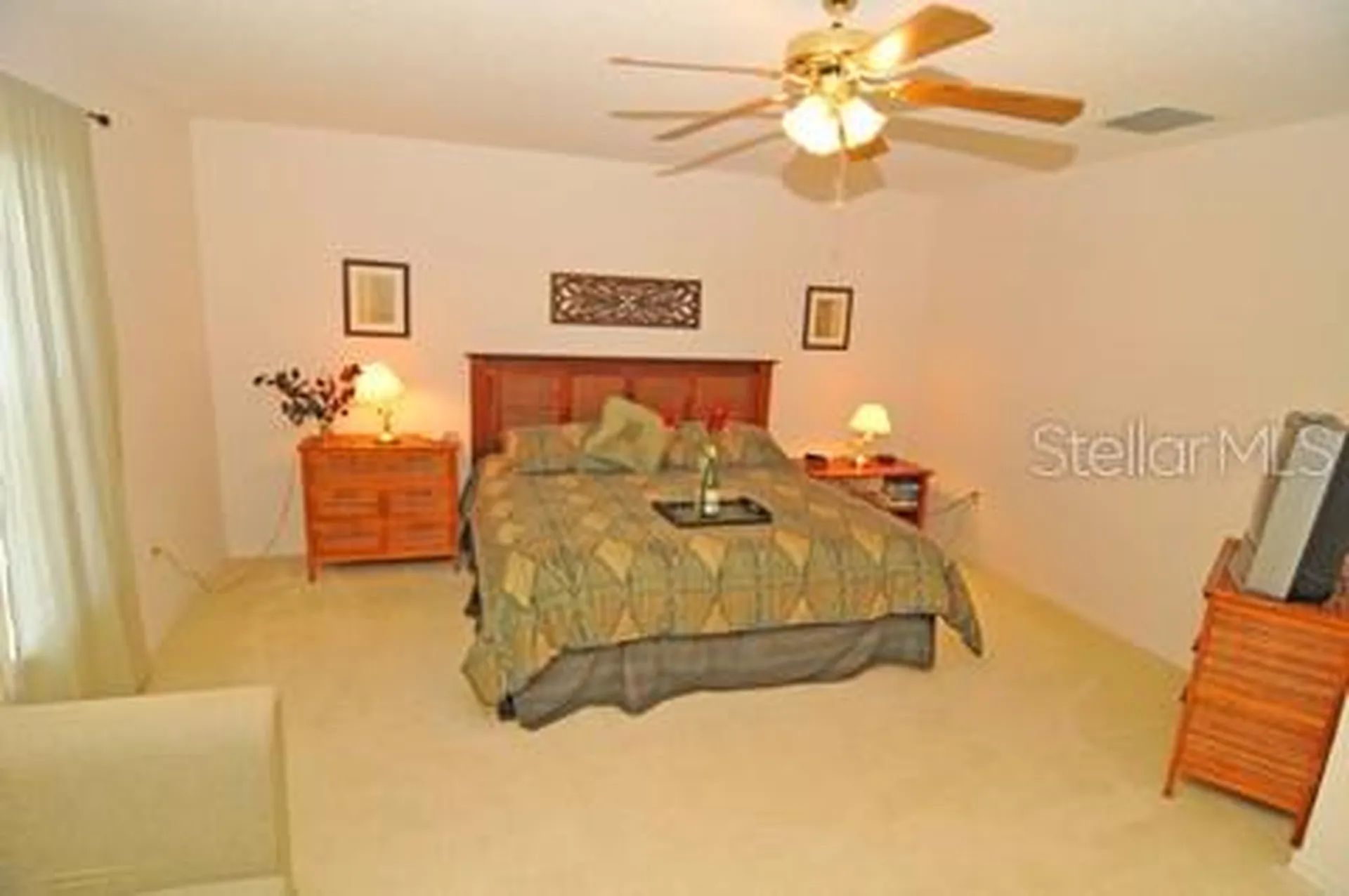 637 Eagle Pointe S Kissimmee FL 34746