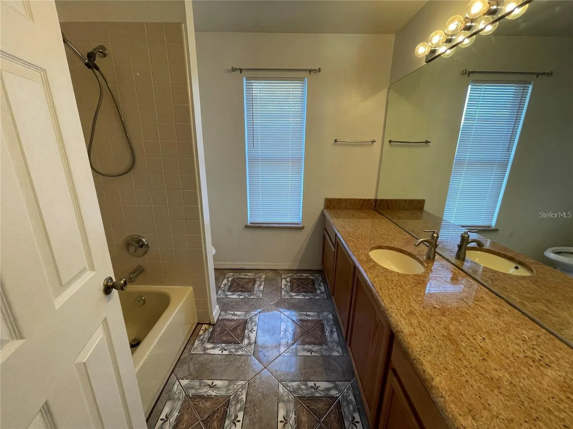 8581 Fort Thomas Way Orlando FL 32822