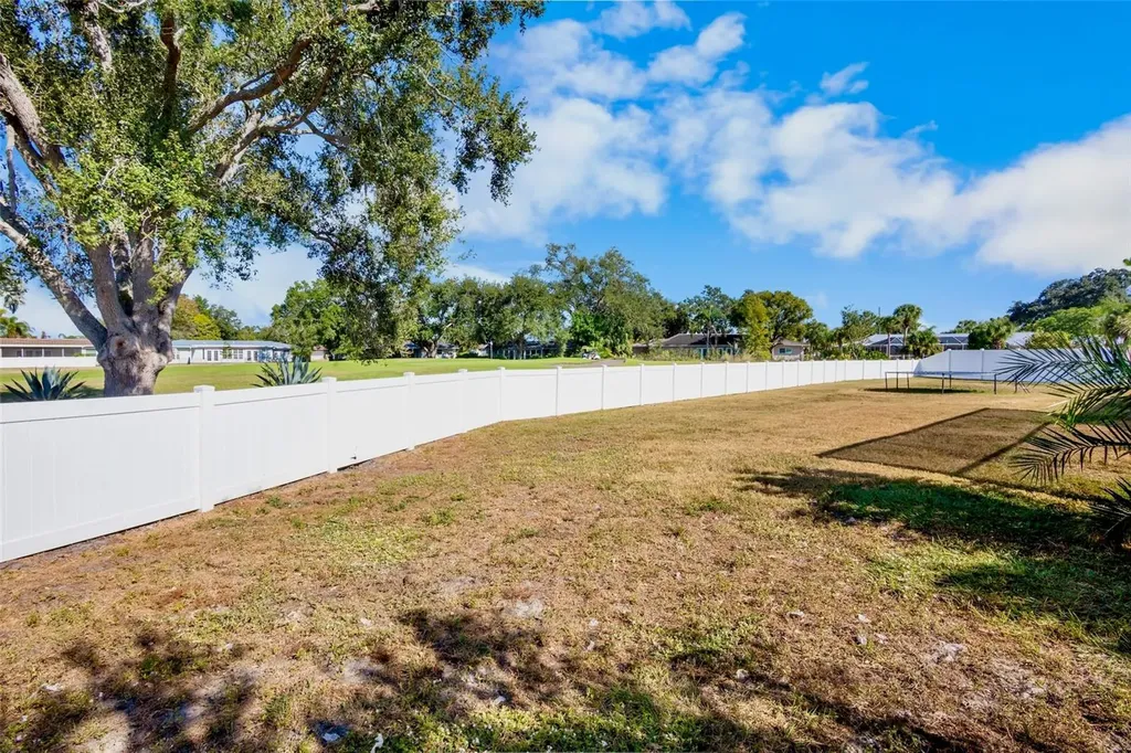 3399 Espanola Drive Sarasota FL 34239