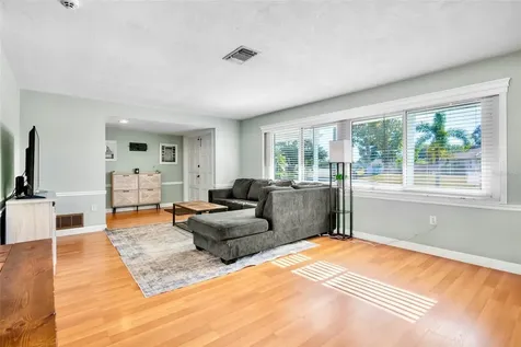 3399 Espanola Drive Sarasota FL 34239