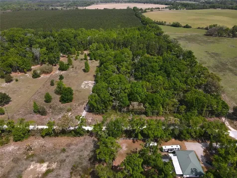 7157 NW 120th Street Chiefland FL 32626