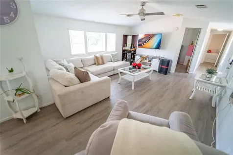 12711 Lovers Lane Riverview FL 33579