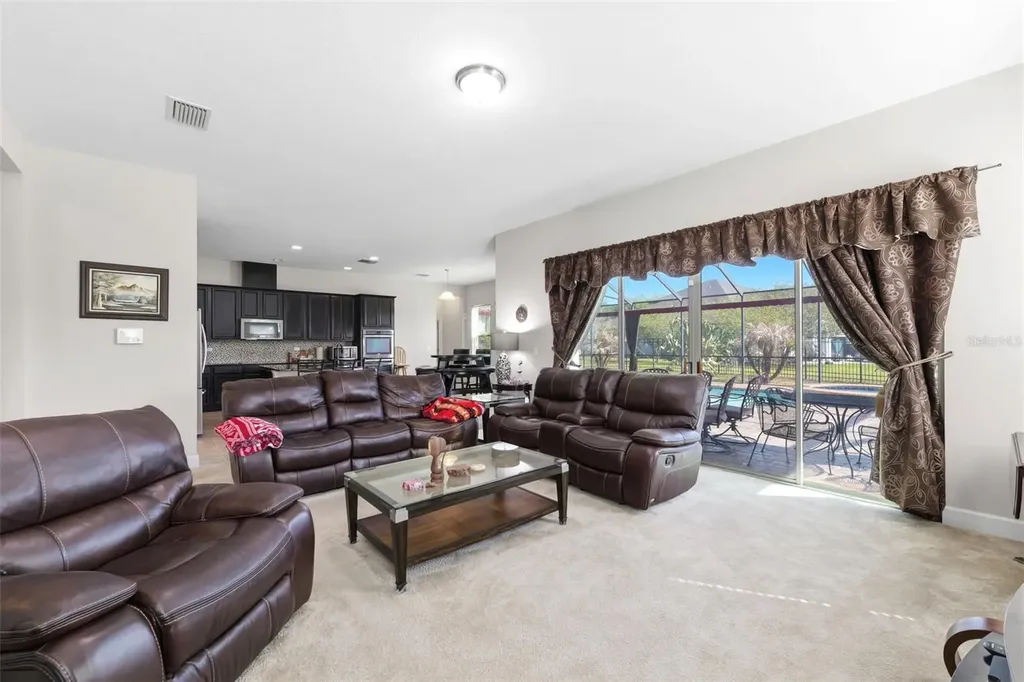 4924 Butler National Drive Wesley Chapel FL 33543