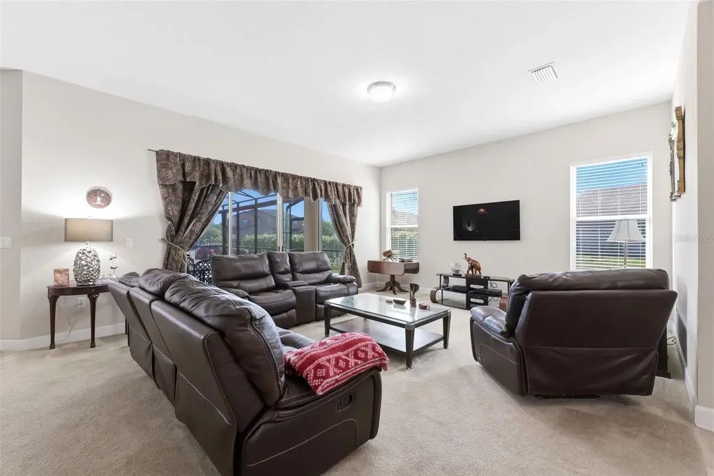 4924 Butler National Drive Wesley Chapel FL 33543