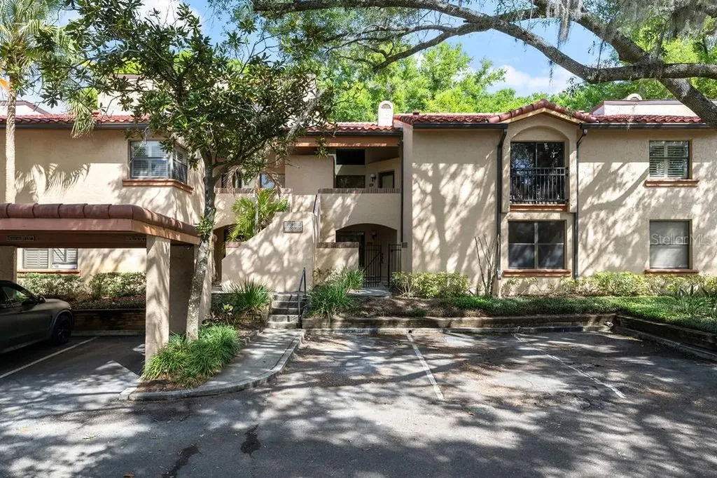 1215 Salerno Court Orlando FL 32806