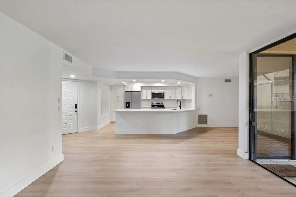 1215 Salerno Court Orlando FL 32806