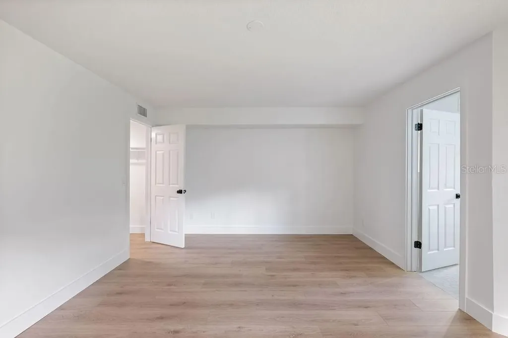 1215 Salerno Court Orlando FL 32806