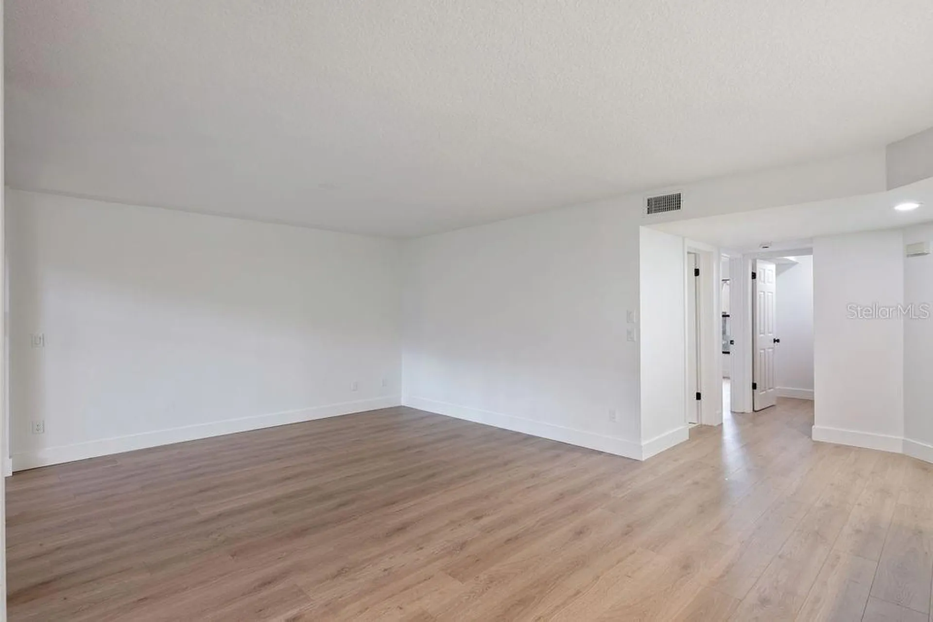 1215 Salerno Court Orlando FL 32806