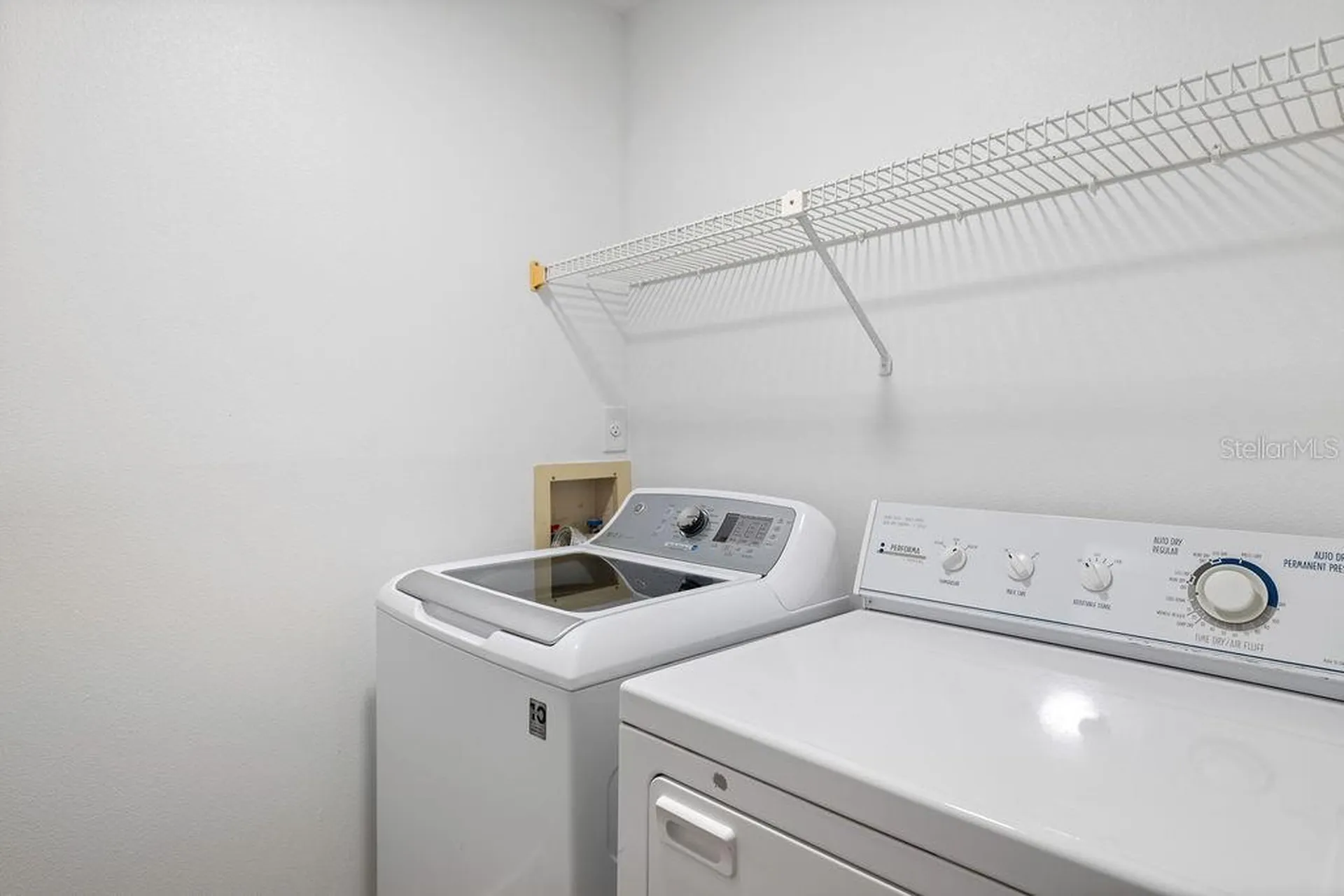 1215 Salerno Court Orlando FL 32806