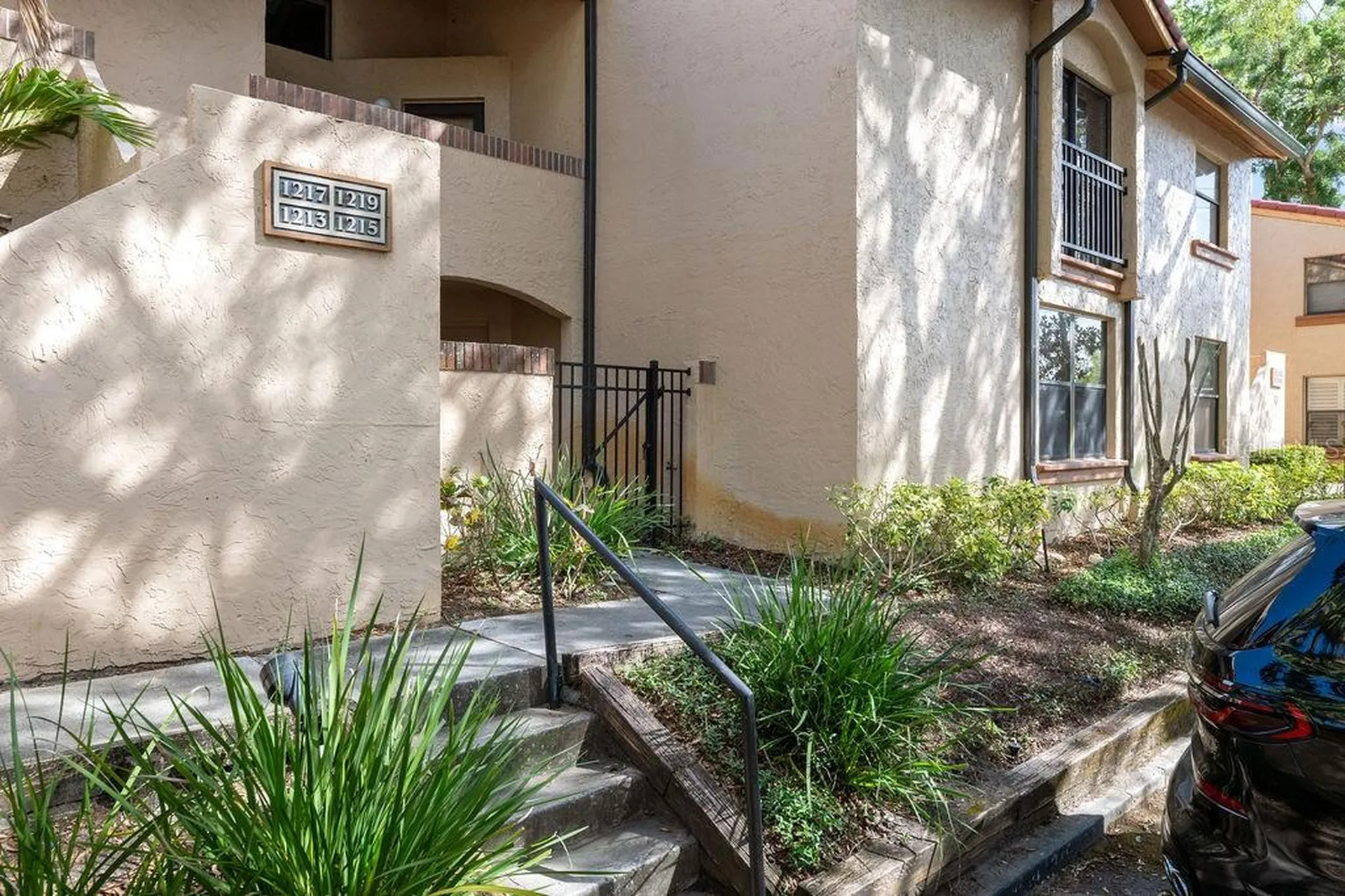 1215 Salerno Court Orlando FL 32806