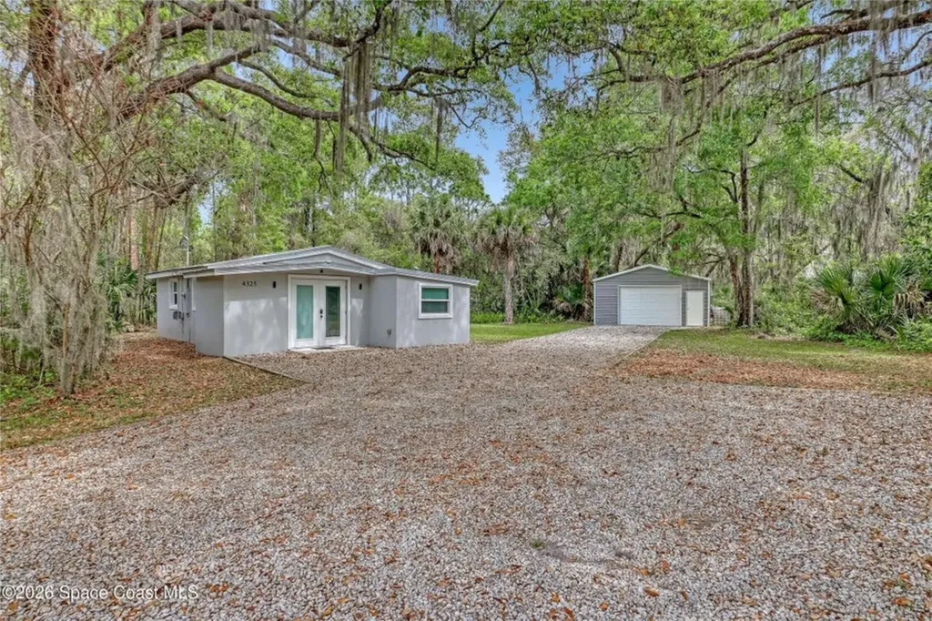 4325 N Highway 1 Mims FL 32754