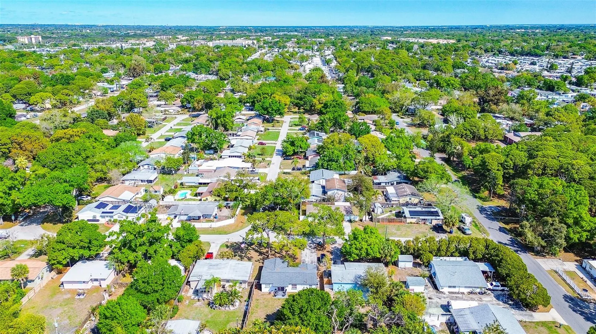 7834 42nd Avenue N St Petersburg FL 33709