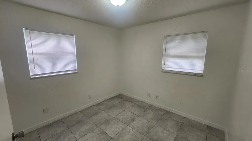 1079 N Gertrude Court Daytona Beach FL 32117