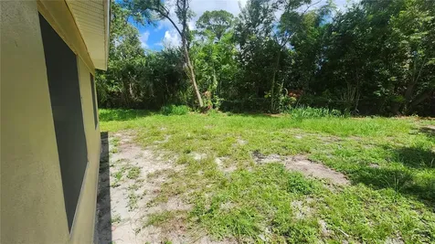 1079 N Gertrude Court Daytona Beach FL 32117