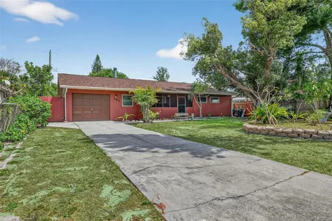 4811 22nd Street W Bradenton FL 34207