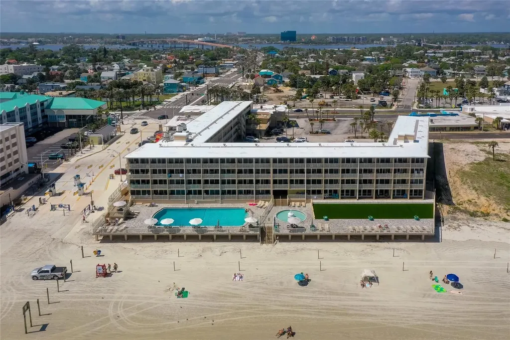 219 S Atlantic Avenue Daytona Beach FL 32118