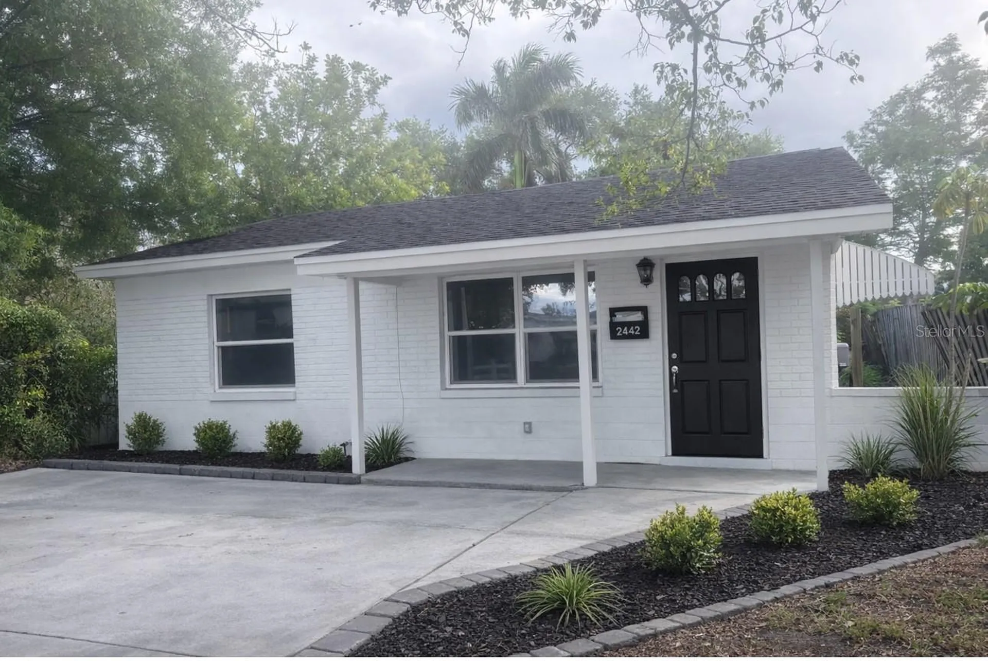 2442 40th Avenue N St Petersburg FL 33714