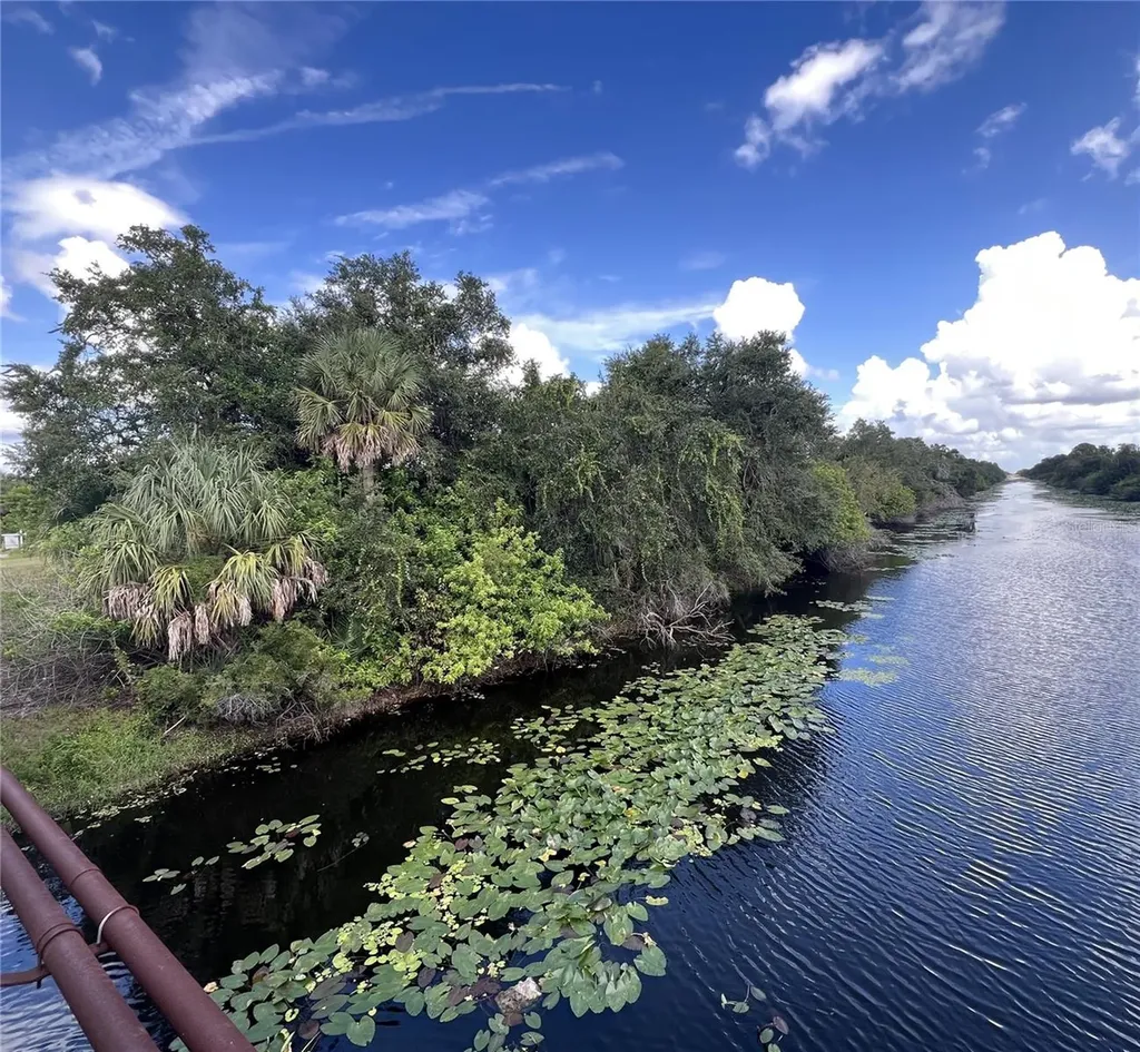 Raywood Avenue North Port FL 34286