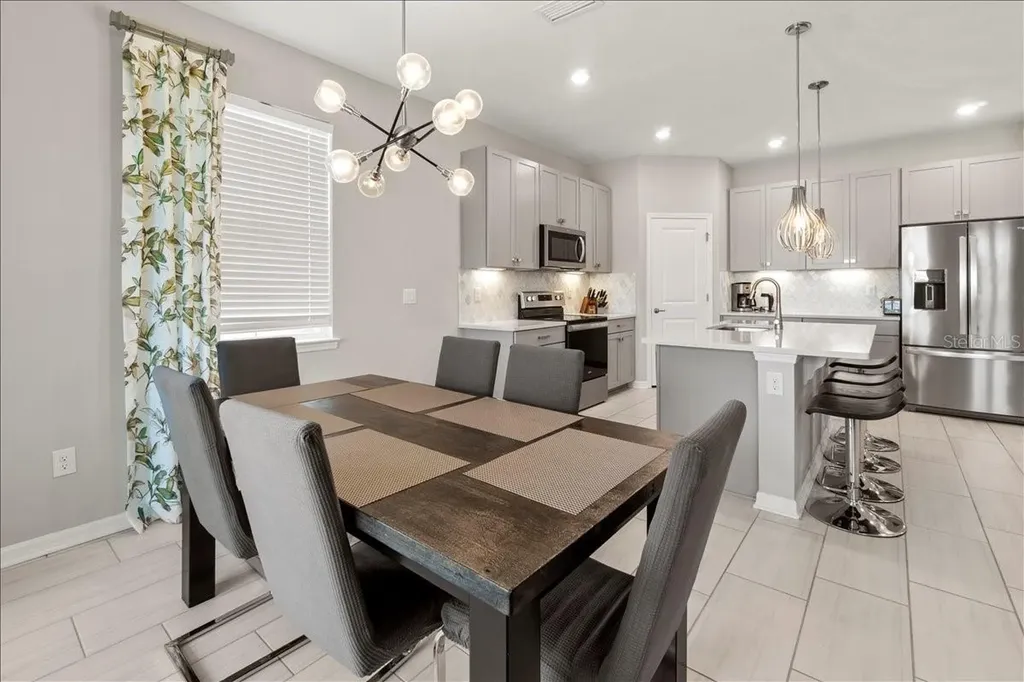 188 Daylily Boulevard Nokomis FL 34275