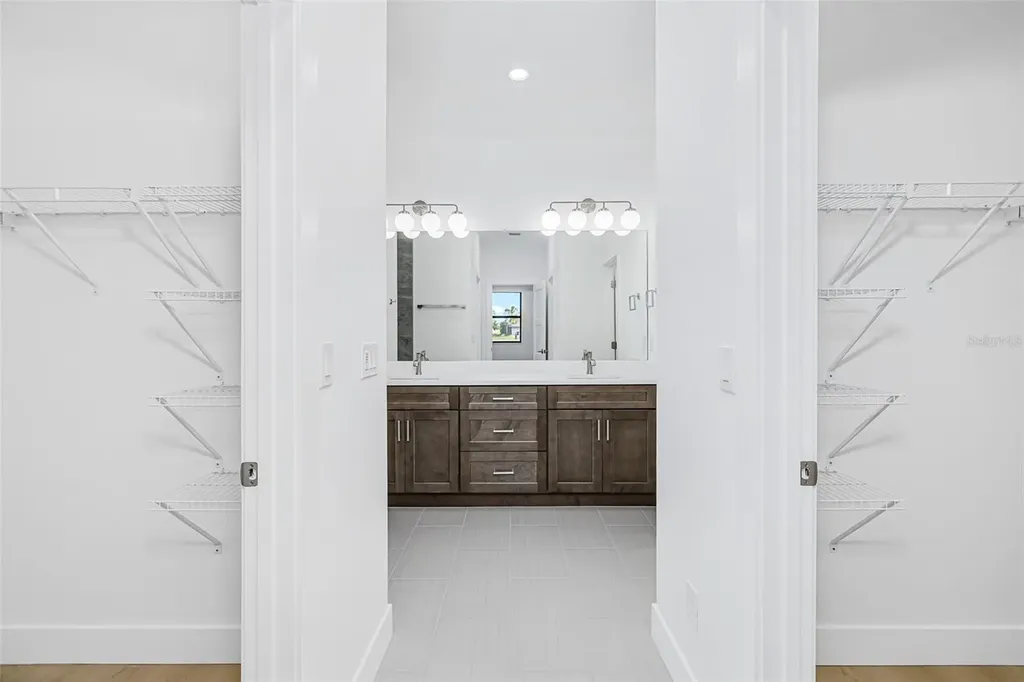 41 Mark Twain Lane Rotonda West FL 33947