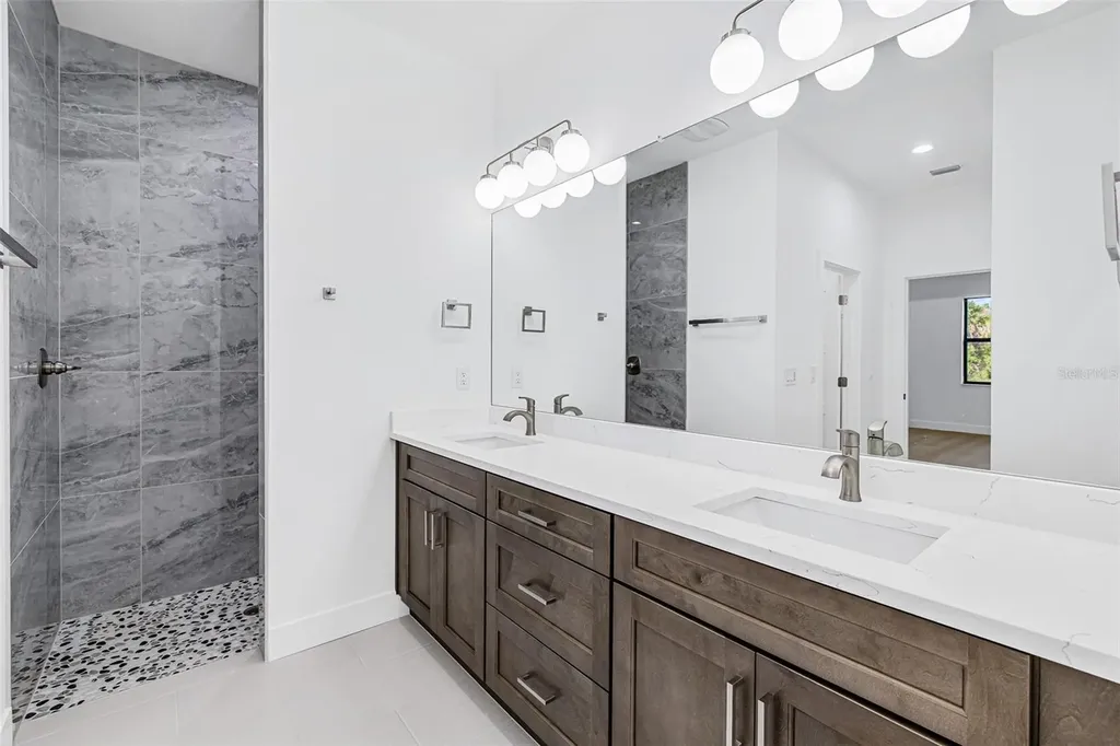 41 Mark Twain Lane Rotonda West FL 33947