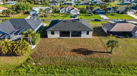 41 Mark Twain Lane Rotonda West FL 33947