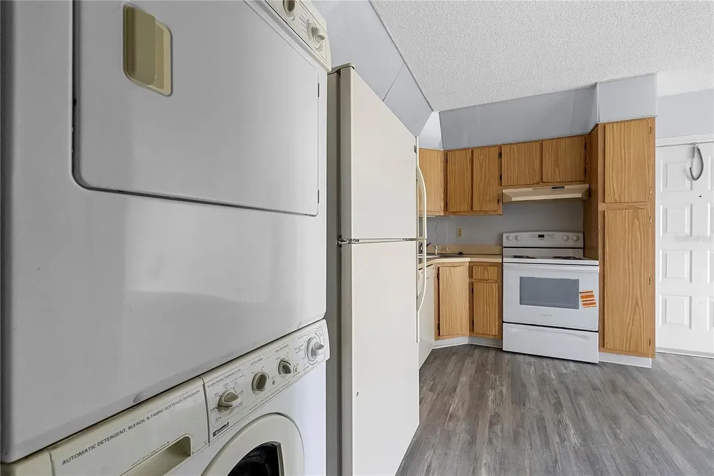 8203 Sun Spring Circle Orlando FL 32825
