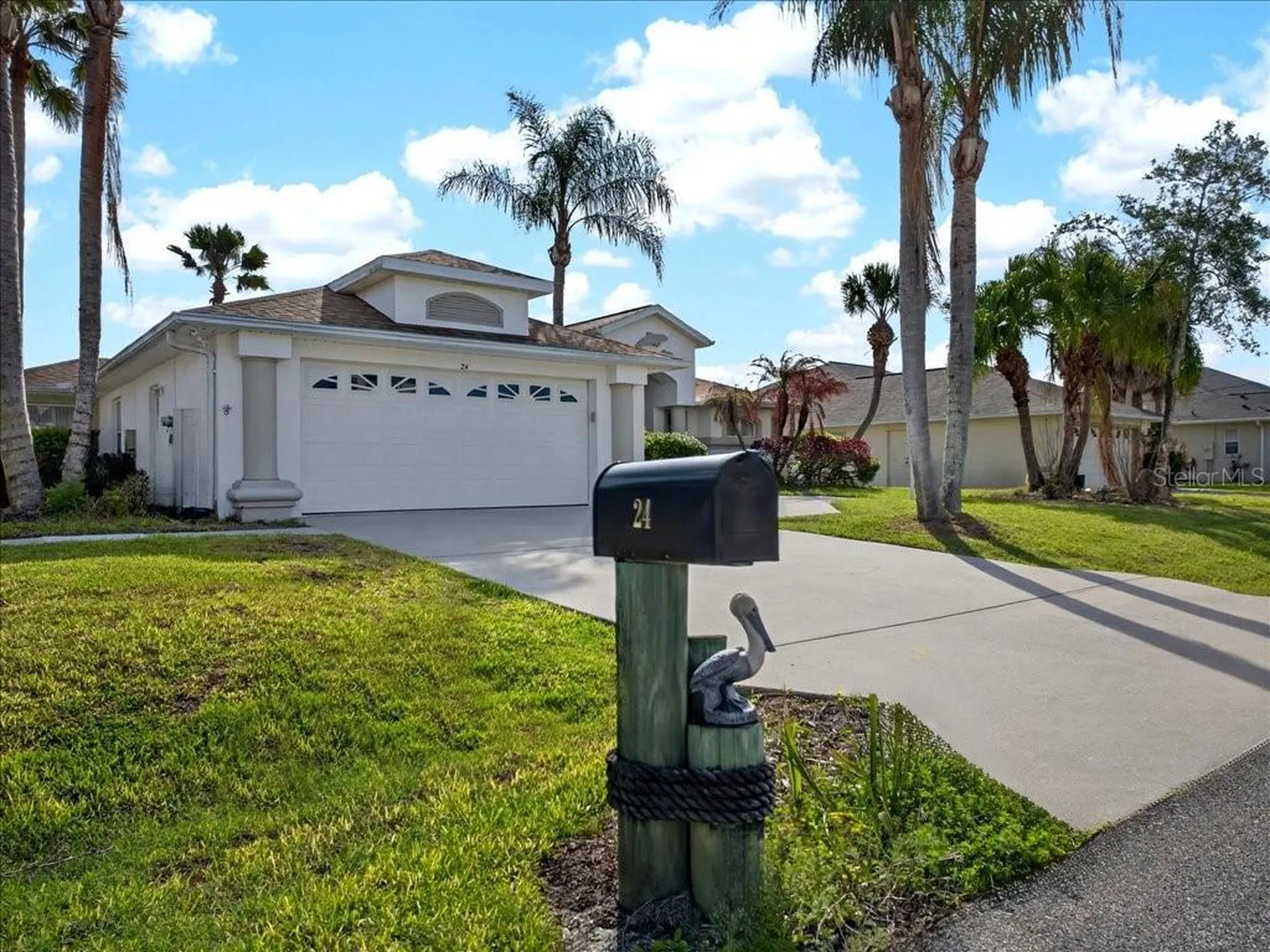 24 Clarendon Court N Palm Coast FL 32137