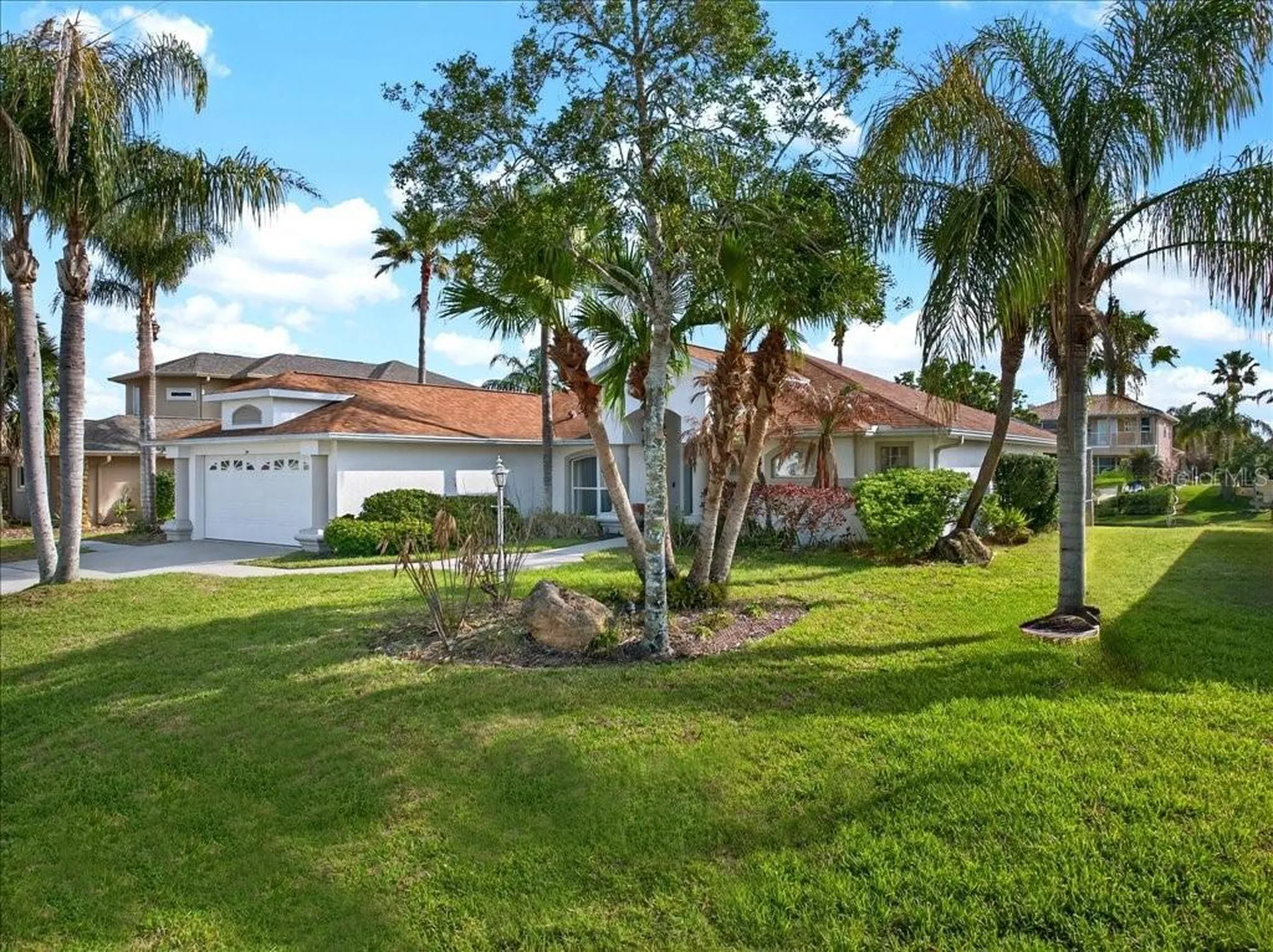 24 Clarendon Court N Palm Coast FL 32137