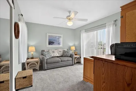 24 Clarendon Court N Palm Coast FL 32137