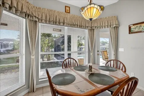24 Clarendon Court N Palm Coast FL 32137