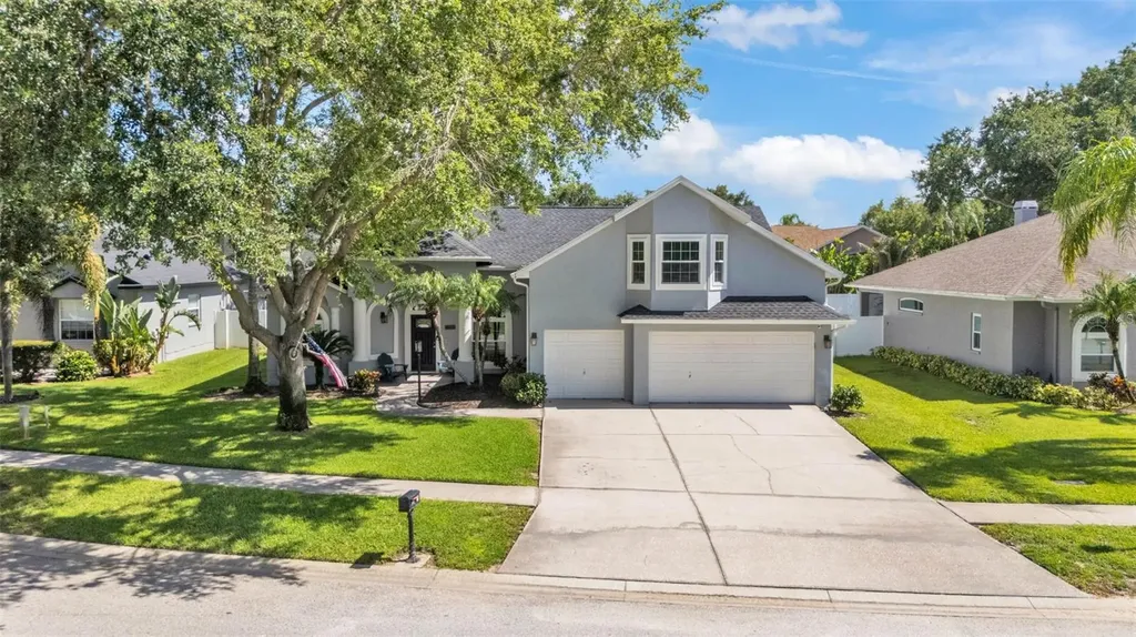 3911 Smoke Rise Court Valrico FL 33594