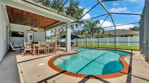 3911 Smoke Rise Court Valrico FL 33594