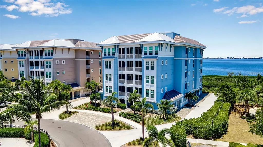 376 Aruba Circle Bradenton FL 34209