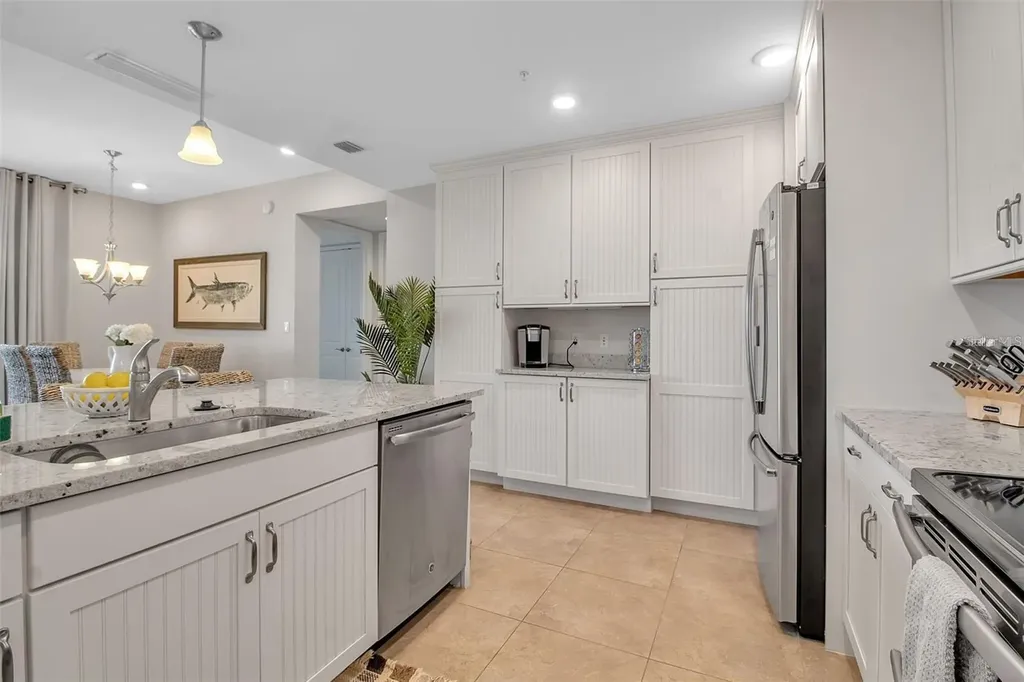 376 Aruba Circle Bradenton FL 34209