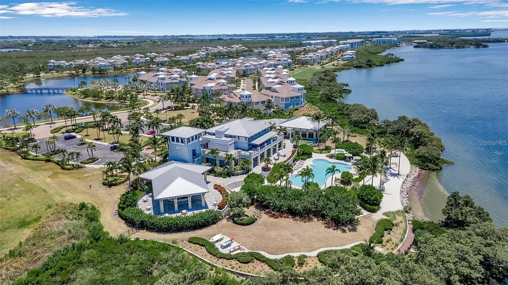 376 Aruba Circle Bradenton FL 34209