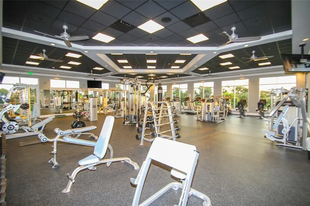 376 Aruba Circle Bradenton FL 34209