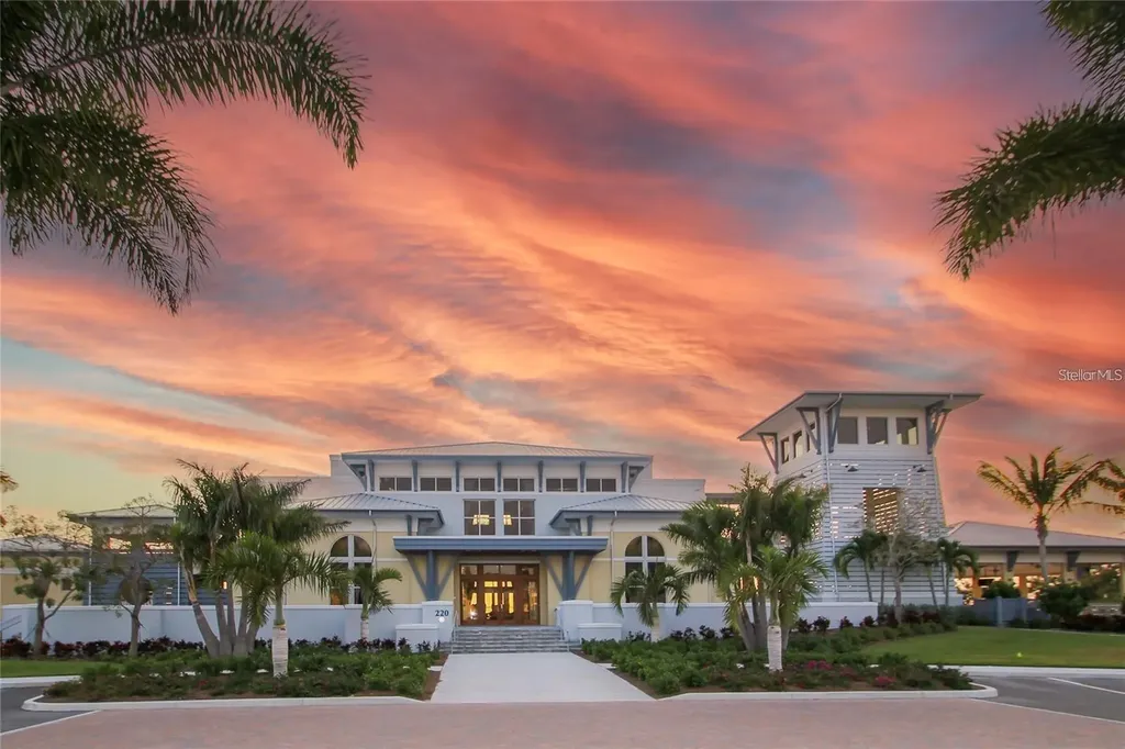 376 Aruba Circle Bradenton FL 34209