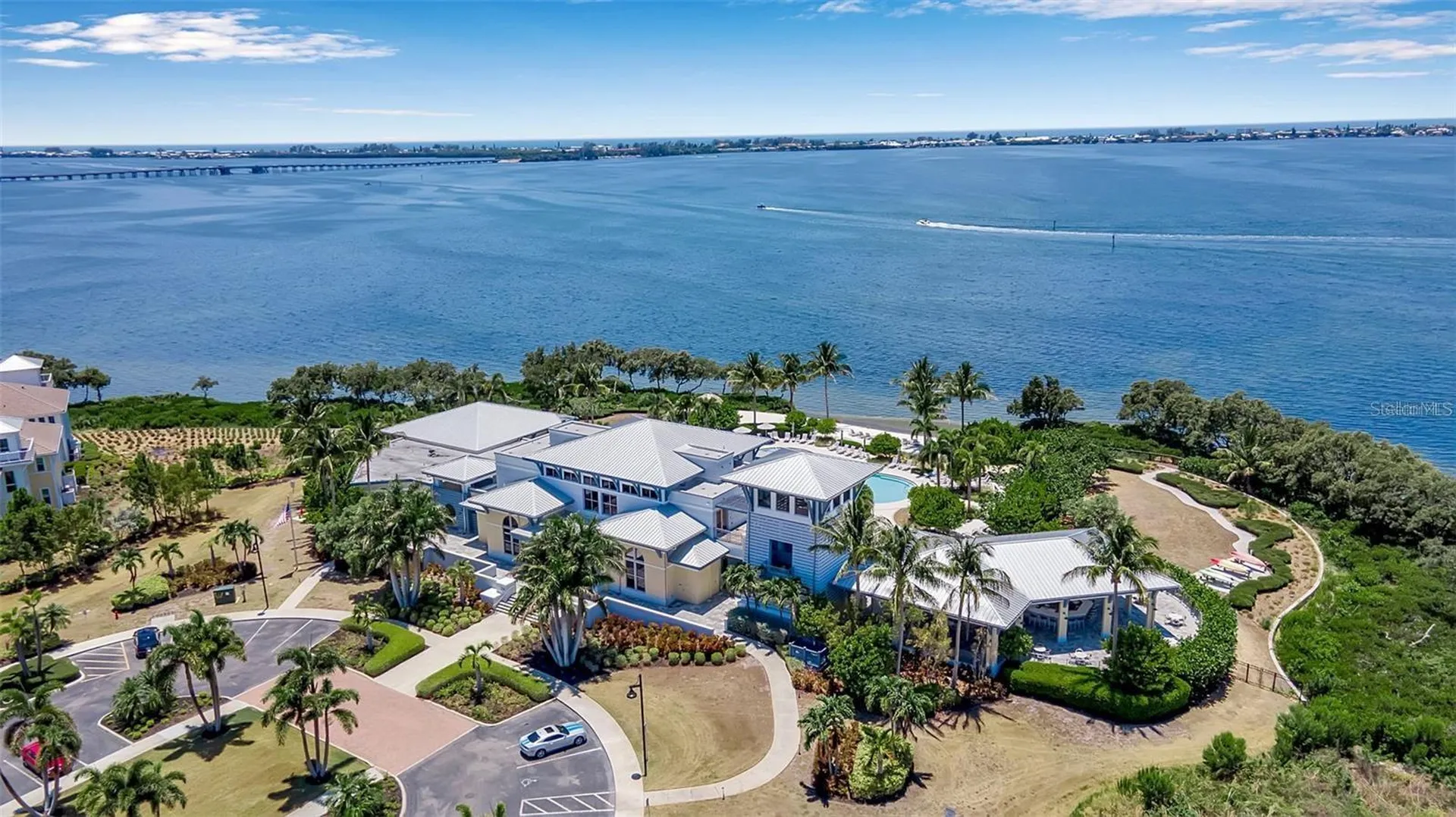 376 Aruba Circle Bradenton FL 34209