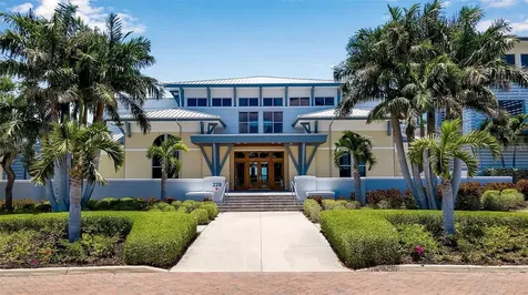 376 Aruba Circle Bradenton FL 34209